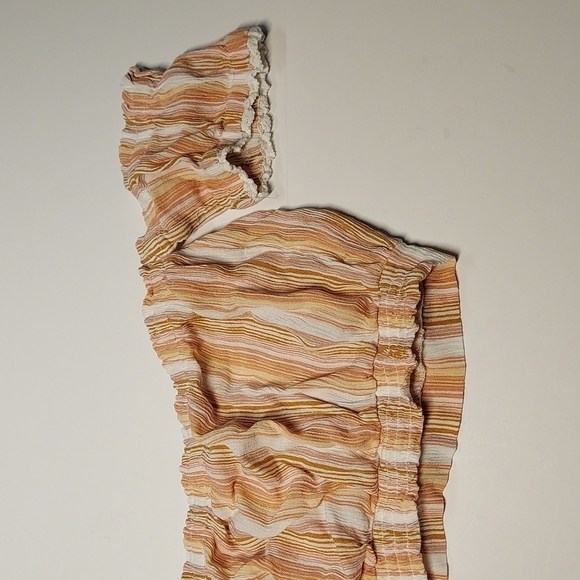 Coco + Jameson Striped Off The Shoulder Top and flowy Dress👗2pcs - Picture 5 of 12